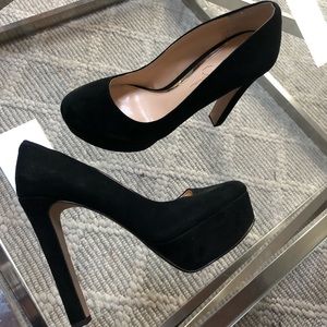Jessica Simpson Suede Heels